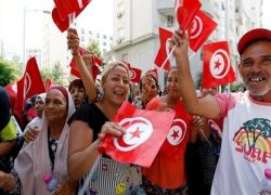 7 ملايين تونسي ينتخبون اليوم رئيسا جديدا