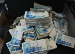نصار نصار يقترح قرضاً بـ18 مليار شيكل بضمان دول مانحة أو عربية لمعالجة أزمة السيولة