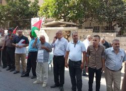 وقفة في طولكرم دعما للأسرى المرضى والمضربين عن الطعام