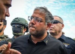 بن غفير يهاجم وقف إطلاق النار مع لبنان: خطأ فادح يقوي حزب الله