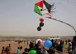 انفجار بالون مفخخ في &quot;غلاف غزة&quot; والاحتلال يستهدف الشبان
