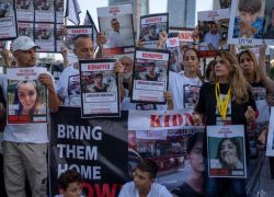 مصادر إسرائيلية تكشف سبب تراجع نتنياهو عن صفقة الأسرى في اللحظة الأخيرة