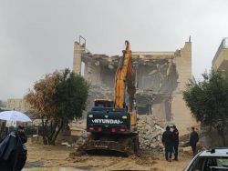 قوات الاحتلال تهدم ثلاثة منازل ومنشأة زراعية في بيت لقيا غربي رام الله