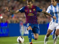 برشلونة يستقبل ملقا لتعزيز الصدارة