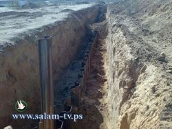 بناء الجدار الفولاذي يدخل "المرحلة الصعبة" كونها تضم أكبر عدد من الأنفاق