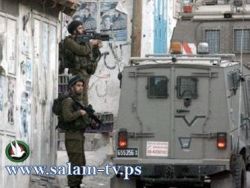 الاحتلال يعتقل تسعه بينهم فتاتين شرق نابلس فجرا