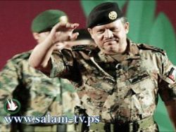 الملك هدد جنرالا في الجيش باطلاق النار عليه لانه صفع جنديا