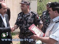 اللواء احمد رزق يلتقي محافظ طولكرم ويتفقد مراكز الدفاع المدني بالمحافظة