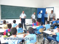 الشرطة تواصل محاضرات التوعية للمدارس في طولكرم