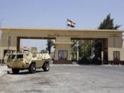الجيش المصري يغلق معبر رفح حتى اشعار آخر