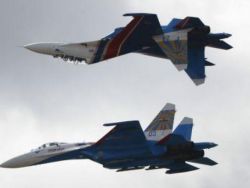 طائرات روسية تنفذ أولى الغارات ضد أهداف لتنظيم "داعش" في سوريا