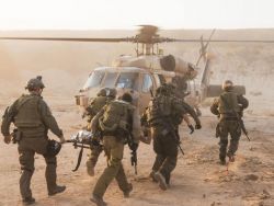 هآرتس: 1000 ضابط و جندي إسرائيلي أصيبوا منذ بدء حرب غزة