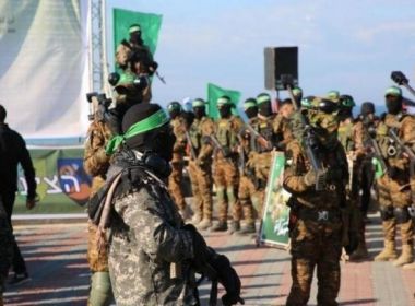 قناة: تغير محدود في موقف حماس من السلاح دون اختراق بمسار تنفيذ خطة غزة