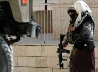 الاحتلال يعتقل 8 مواطنين بينهم سيدة من نابلس