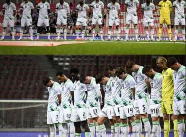 احتجاجا على مجازر الاحتلال.. لاعبو أيرلندا يرتدون الشارات السوداء خلال مباراتهم مع دولة الاحتلال بدو ...