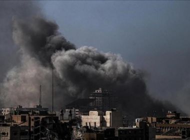 أحدهما عنصر في الدفاع المدني.. شهيدان ومصابون بقصف إسرائيلي في قطاع غزة