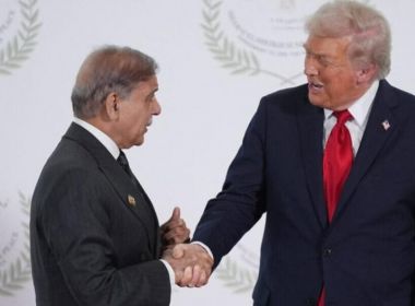 رئيس الوزراء الباكستاني: شكرا ترامب. سنواصل الجهود لإنهاء الصراع