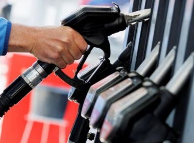 السراحنة: تراجع الطلب على المحروقات بنسبة 25% بسبب ارتفاعه