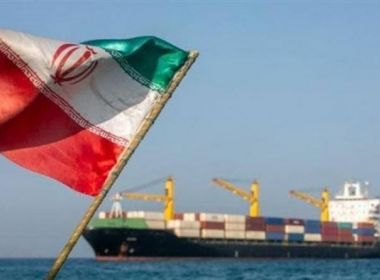 الجيش الإيراني: الأعمال العدائية الأمريكية لن تتمكن من فتح مضيق هرمز