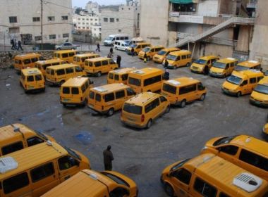 وزارة النقل تعلن تخفيض أجور المواصلات العمومية في الضفة الغربية