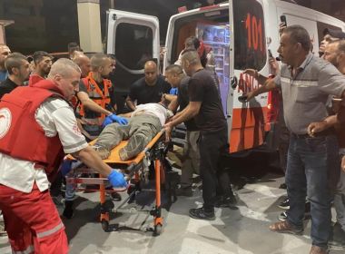 شهيدان وثلاث إصابات خطيرة في هجوم للمستوطنين على دير جرير شرق رام الله
