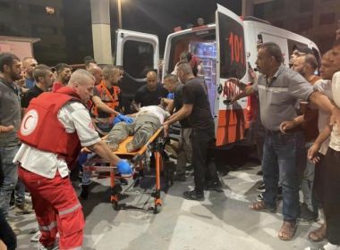 ثلاثة شهداء وعدة مصابين في قصف لقوات الاحتلال على مدينة غزة