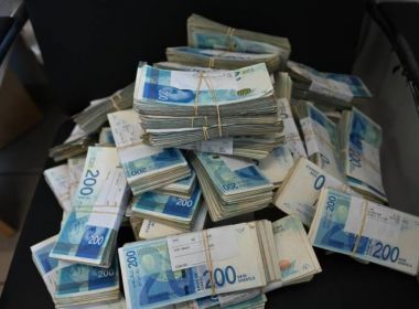 نصار نصار يقترح قرضاً بـ18 مليار شيكل بضمان دول مانحة أو عربية لمعالجة أزمة السيولة